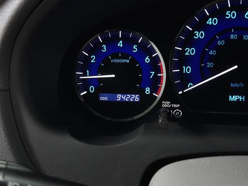Used 2009 Toyota Sienna LE FWD image 17
