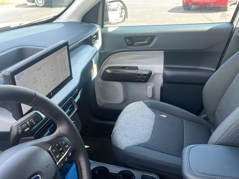 Used 2025 Ford Maverick XLT w/ XLT Luxury Package AWD/4WD image 20