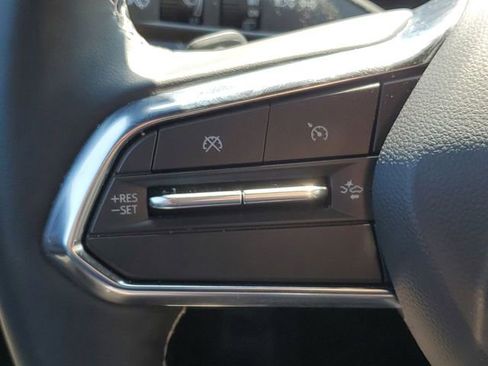 Used 2026 Chevrolet Blazer EV LT FWD image 11
