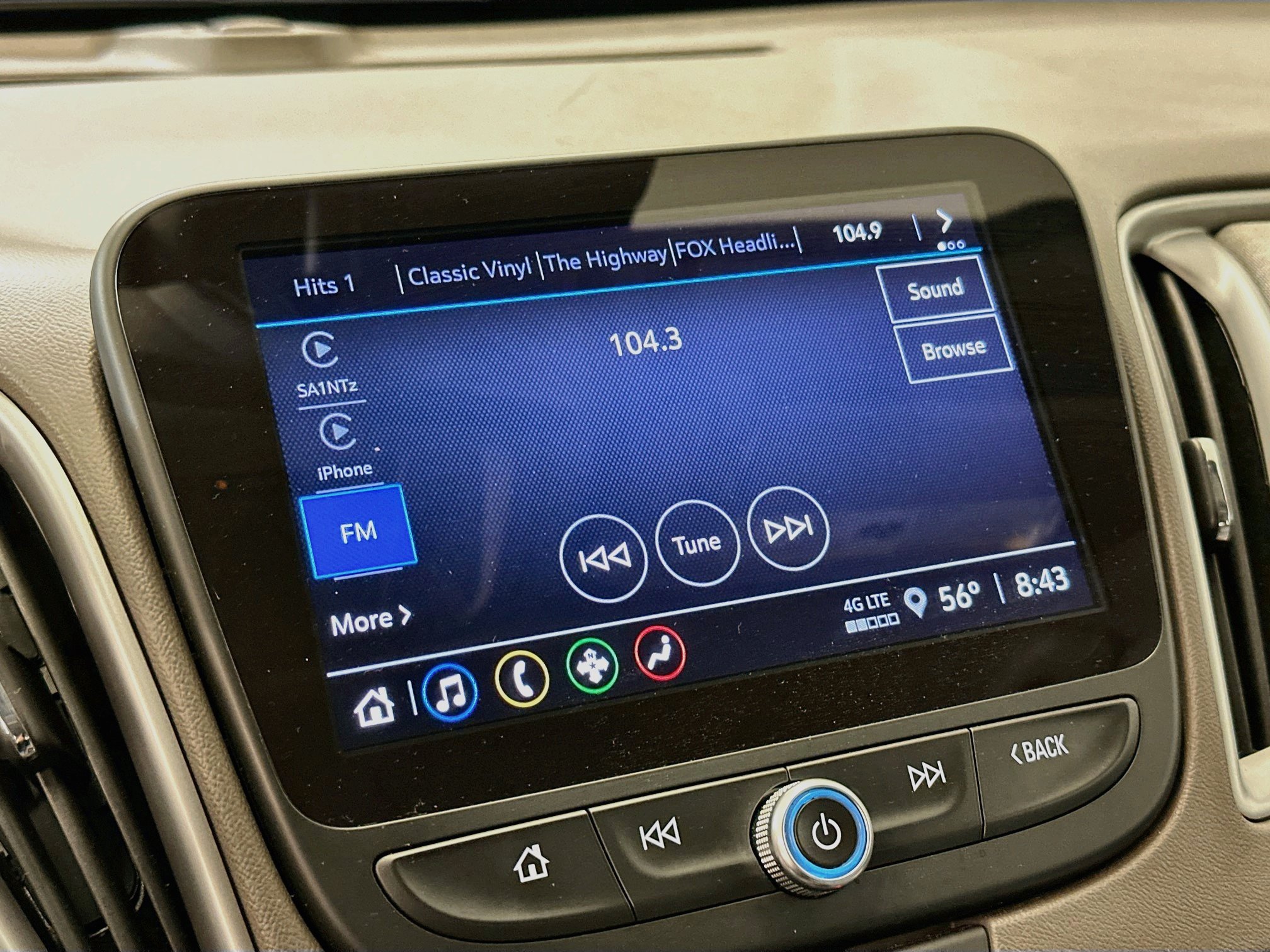 Used 2025 Chevrolet Malibu LT FWD image 21