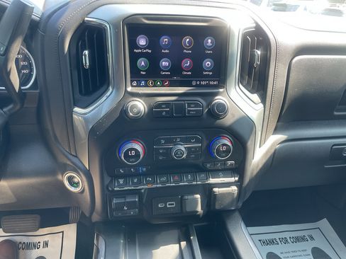 Certified 2022 Chevrolet Silverado 2500 LTZ w/ LTZ Premium Package AWD/4WD image 24