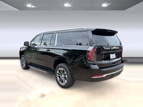 New 2026 Chevrolet Suburban LS RWD image 3