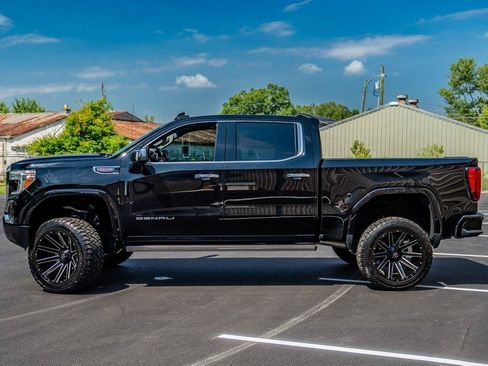 Used 2022 GMC Sierra 1500 Denali w/ Denali Premium Package AWD/4WD image 7
