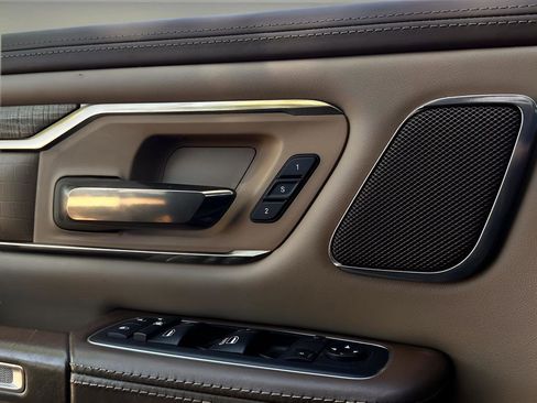 Used 2019 RAM 1500 Limited image 19