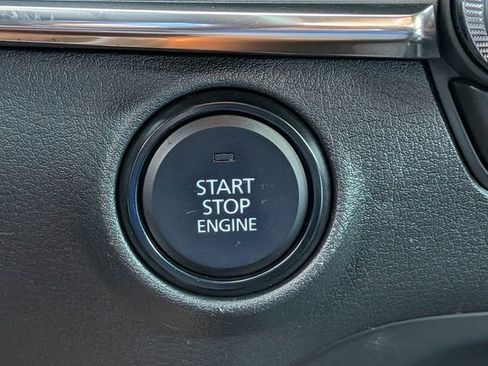 Used 2024 MAZDA MAZDA3 s image 32