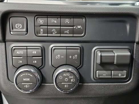 New 2026 Chevrolet Tahoe High Country AWD/4WD image 40