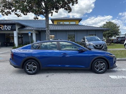 Used 2025 Kia K4 FWD image 8