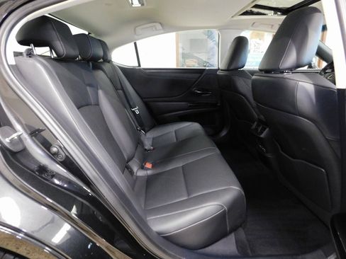 Used 2022 Lexus ES 350 w/ Premium Package image 83