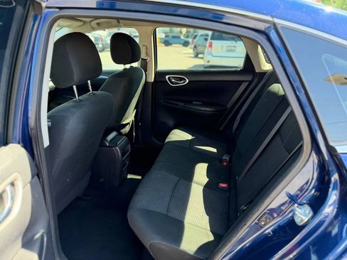 Used 2019 Nissan Sentra SR w/ Exterior Package FWD image 23