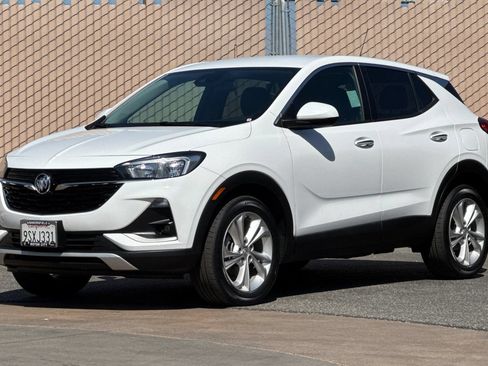 Certified 2023 Buick Encore GX Preferred w/ Cold Weather Comfort Package FWD image 8