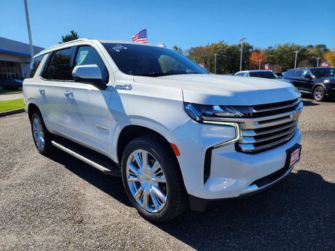 Certified 2024 Chevrolet Tahoe High Country w/ Advanced Technology Package image 25