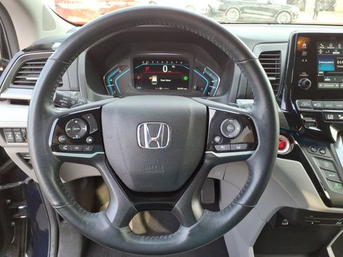 Used 2022 Honda Odyssey Elite image 17