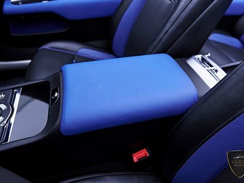 Used 2019 Rolls-Royce Dawn RWD image 78