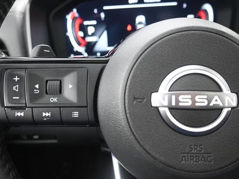 Used 2023 Nissan Rogue Platinum w/ Platinum Premium Package AWD/4WD image 27