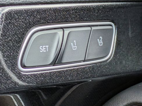 Used 2020 Hyundai Palisade Limited FWD image 23