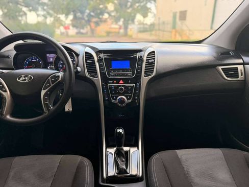 Used 2013 Hyundai Elantra GT FWD image 14
