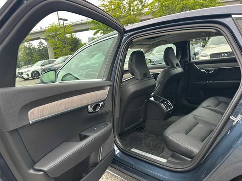 Certified 2023 Volvo S90 B6 Plus AWD/4WD image 17