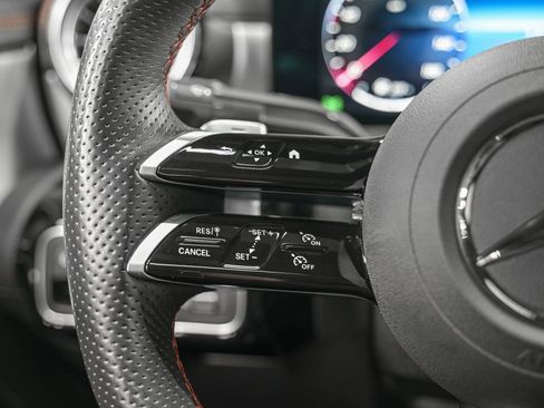 Used 2025 Mercedes-Benz CLA 250 4MATIC image 18