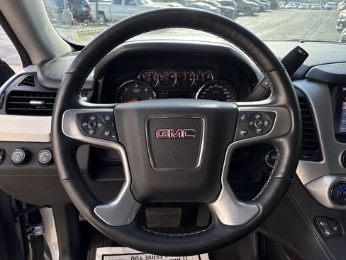 Used 2016 GMC Yukon XL SLT w/ Open Road Package image 18