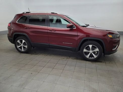 Used 2021 Jeep Cherokee Limited image 11