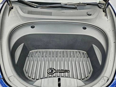 Used 2022 Tesla Model 3 image 23