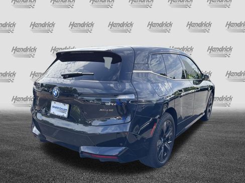 Used 2024 BMW iX xDrive50 w/ Premium Package AWD/4WD image 10