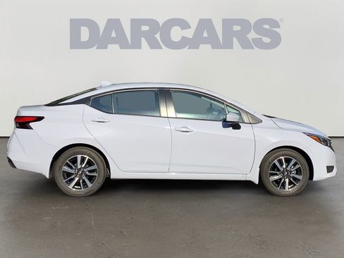 Used 2025 Nissan Versa SV w/ Trunk Package image 8