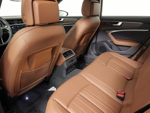 Used 2025 Audi A6 2.0T Premium image 41