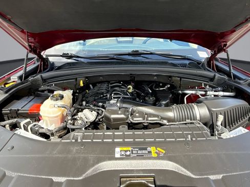 Used 2022 Jeep Grand Cherokee Limited AWD/4WD image 14