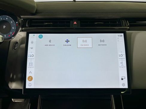 New 2026 Land Rover Range Rover Velar Dynamic SE image 15