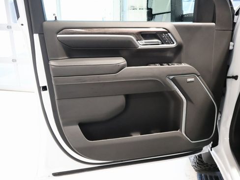 New 2026 Chevrolet Silverado 2500 LTZ w/ LTZ Plus Package image 11