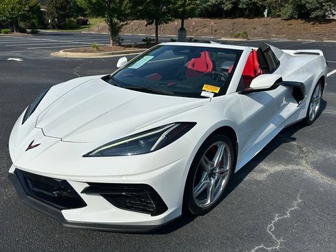 Used 2024 Chevrolet Corvette Stingray Preferred Conv w/ Z51 Performance Package RWD image 24