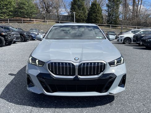 New 2026 BMW 530i xDrive w/ M Sport Package AWD/4WD image 2