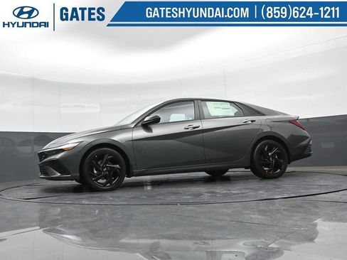 New 2026 Hyundai Elantra Sport FWD image 39
