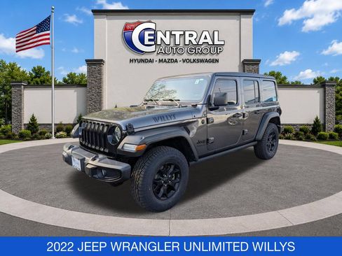 Used 2022 Jeep Wrangler Unlimited Sport AWD/4WD image 3