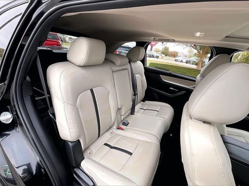 Used 2025 MAZDA CX-70 3.3 Turbo w/ Preferred Package image 32