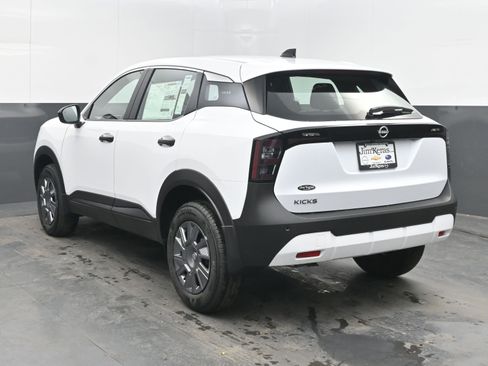 New 2026 Nissan Kicks S image 6