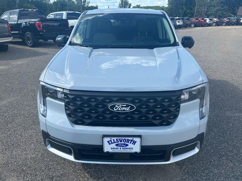 New 2025 Ford Maverick Lariat w/ 4K Tow Package image 2