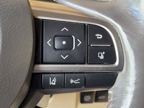 Used 2019 Lexus LX 570 4WD w/ Luxury Package image 30