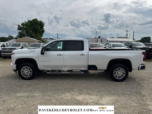 Used 2022 Chevrolet Silverado 3500 High Country w/ Z71 Off-Road Package AWD/4WD image 2