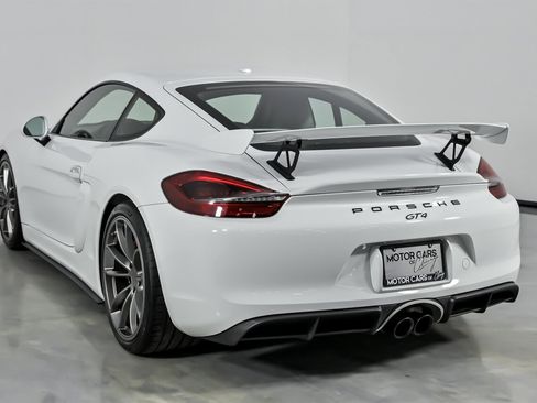 Used 2016 Porsche Cayman GT4 image 10