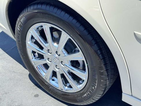 Used 2011 Buick Lucerne CXL FWD image 19