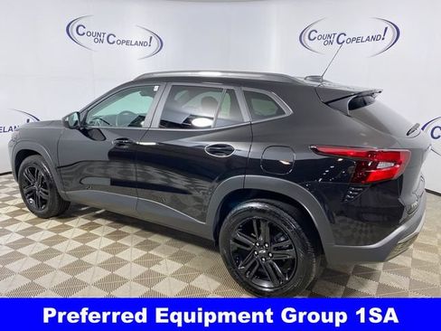 Certified 2025 Chevrolet Trax ACTIV w/ Driver Confidence Package FWD image 5