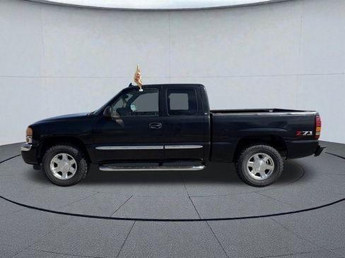 Used 2006 GMC Sierra 1500 SLE w/ Light Duty Power Package image 2