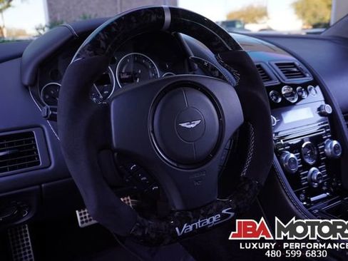Used 2015 Aston Martin V12 Vantage S image 63