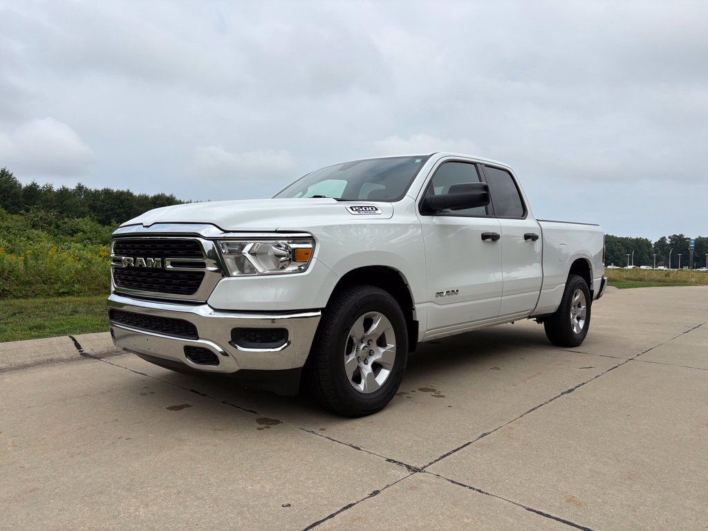 Used 2023 RAM 1500 Big Horn AWD/4WD image 1