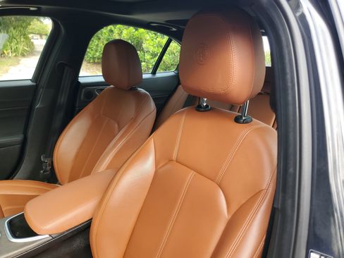 Used 2023 Alfa Romeo Giulia Ti image 16