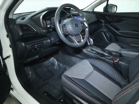 Used 2019 Subaru Crosstrek 2.0i Premium w/ Moonroof Package AWD/4WD image 17