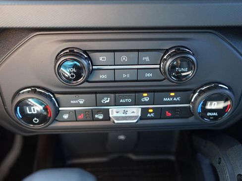 Used 2024 Ford Bronco Raptor image 18