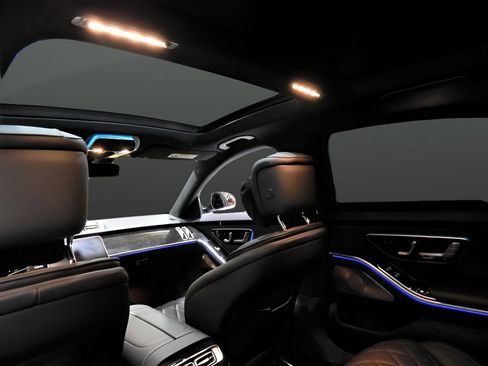 Used 2022 Mercedes-Benz S 580 4MATIC Sedan image 26